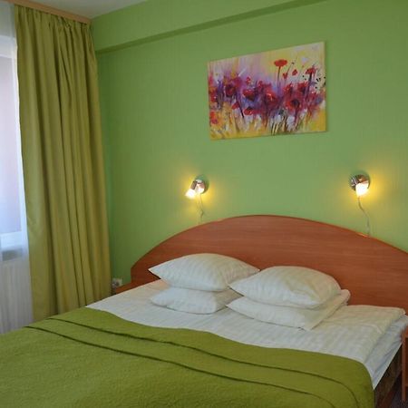 Latgale Hotel Rezekne Ngoại thất bức ảnh