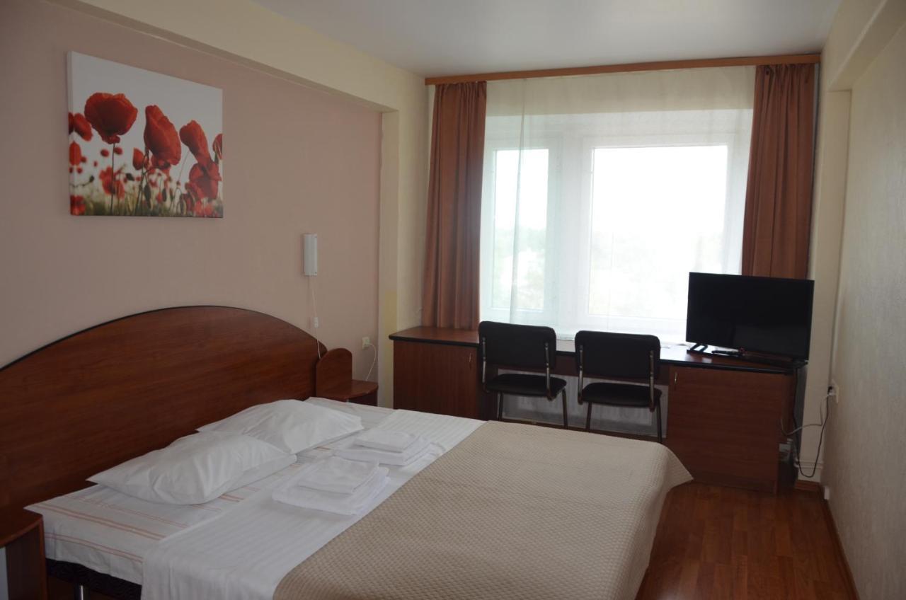 Latgale Hotel Rezekne Ngoại thất bức ảnh