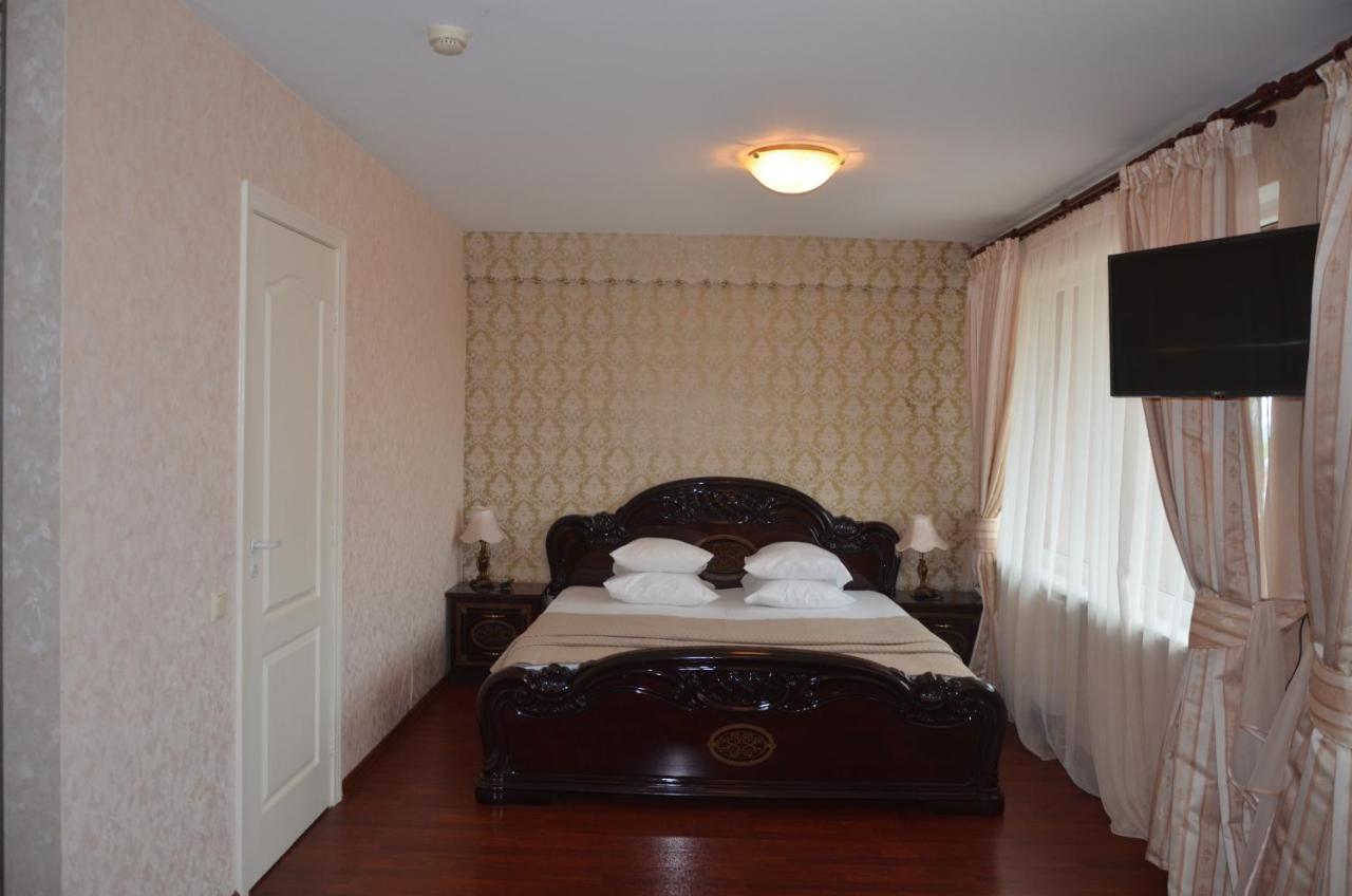 Latgale Hotel Rezekne Ngoại thất bức ảnh