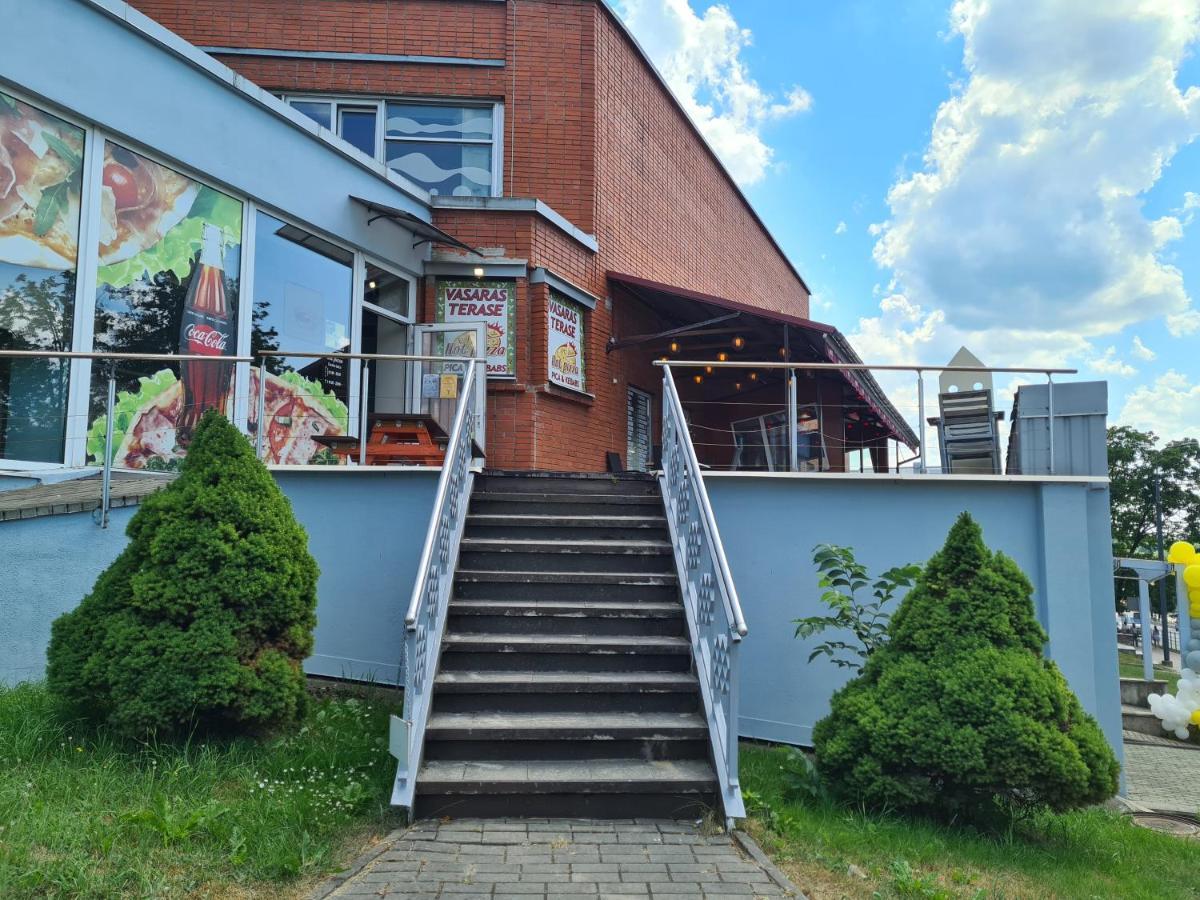 Latgale Hotel Rezekne Ngoại thất bức ảnh