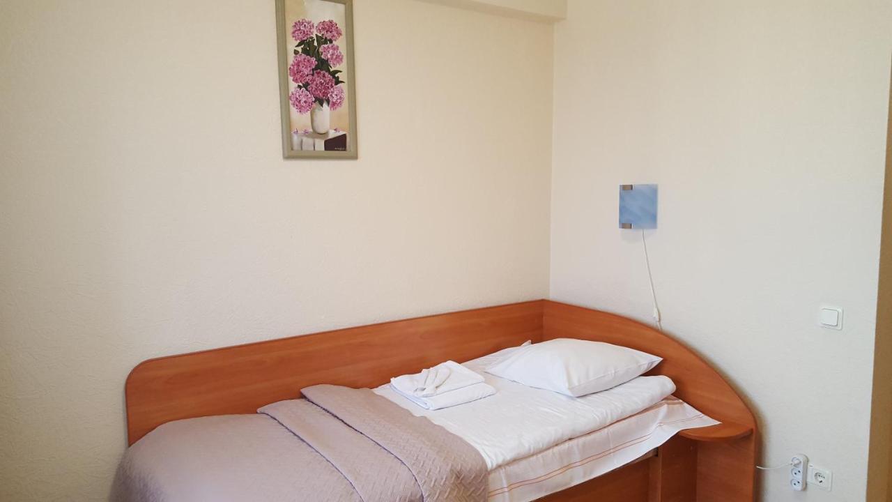 Latgale Hotel Rezekne Ngoại thất bức ảnh